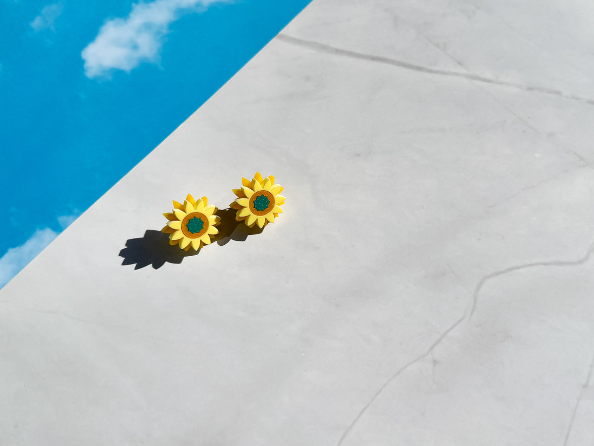 Sunflower Stud