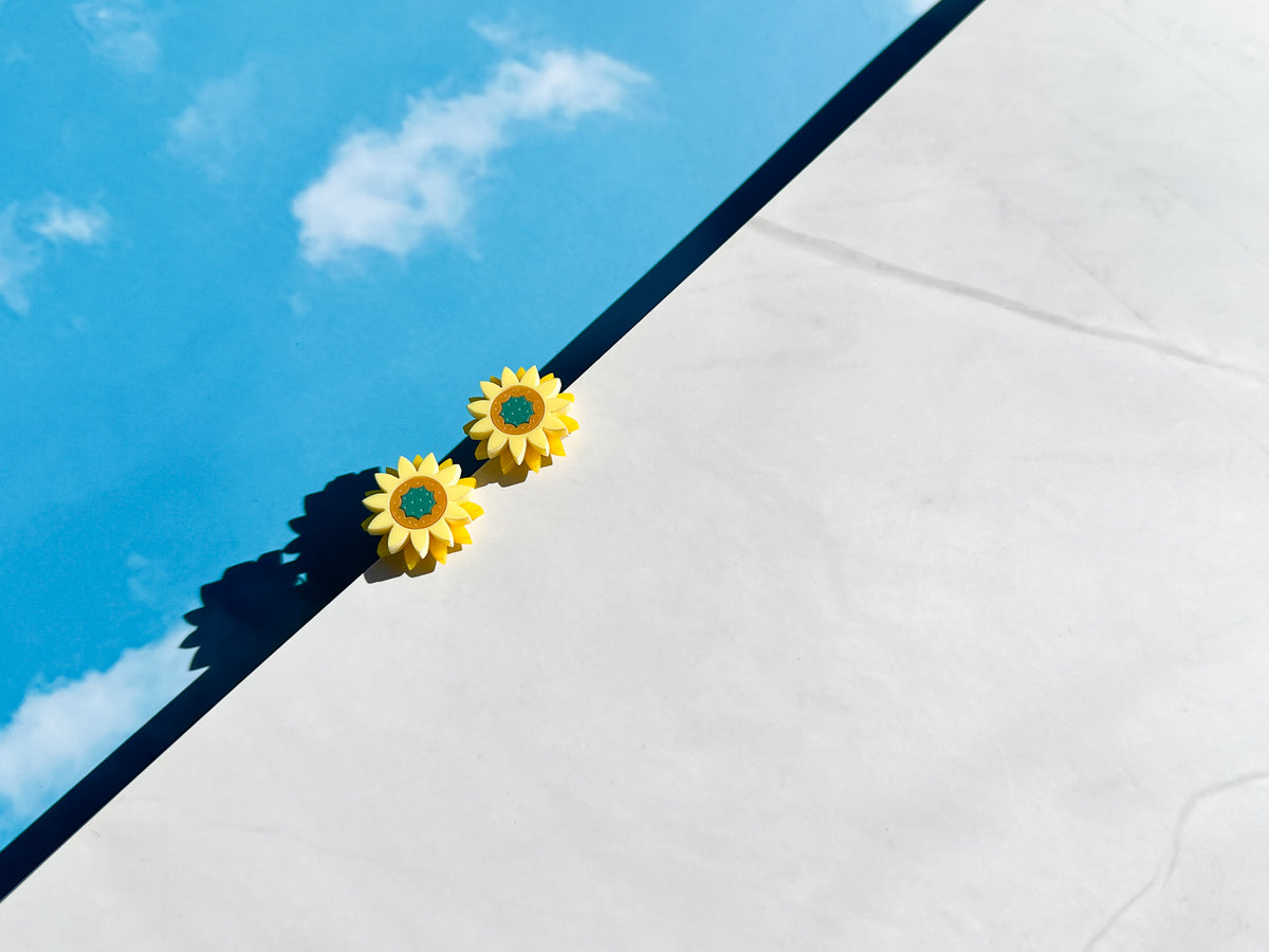 Sunflower Stud