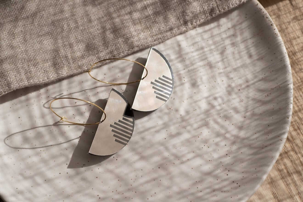 Semi-Circle Hoops Little Geraldine Bronze