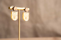 Sun Ray Dangles Little Geraldine