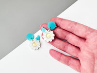 Daisy Dangle