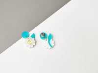 Daisy Dangle
