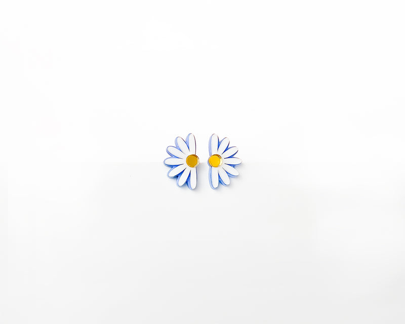Daisy Stud