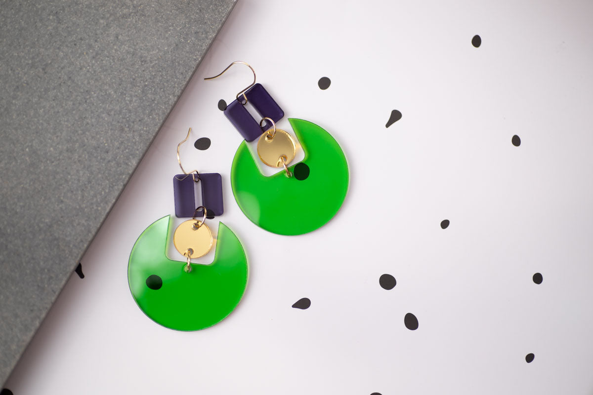 Retro Disc Statement Dangle