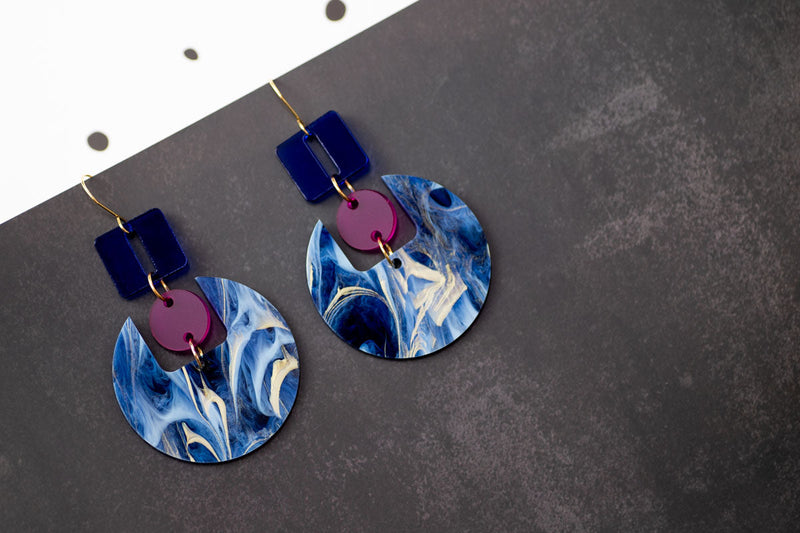 Retro Disc Statement Dangle