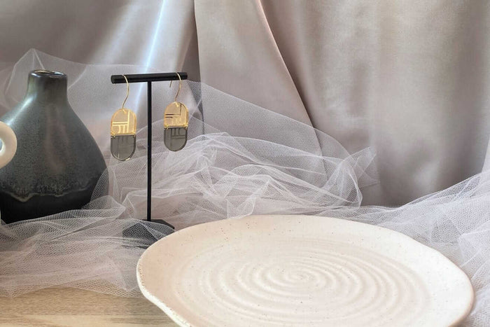 Double Arch Dangles Little Geraldine 